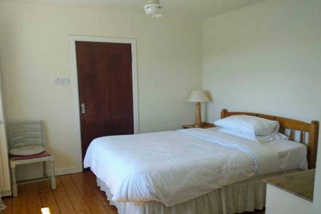 Seafield Farmhouse 6/25