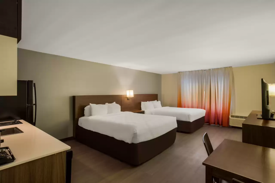 MainStay Suites Savannah Midtown 22/40