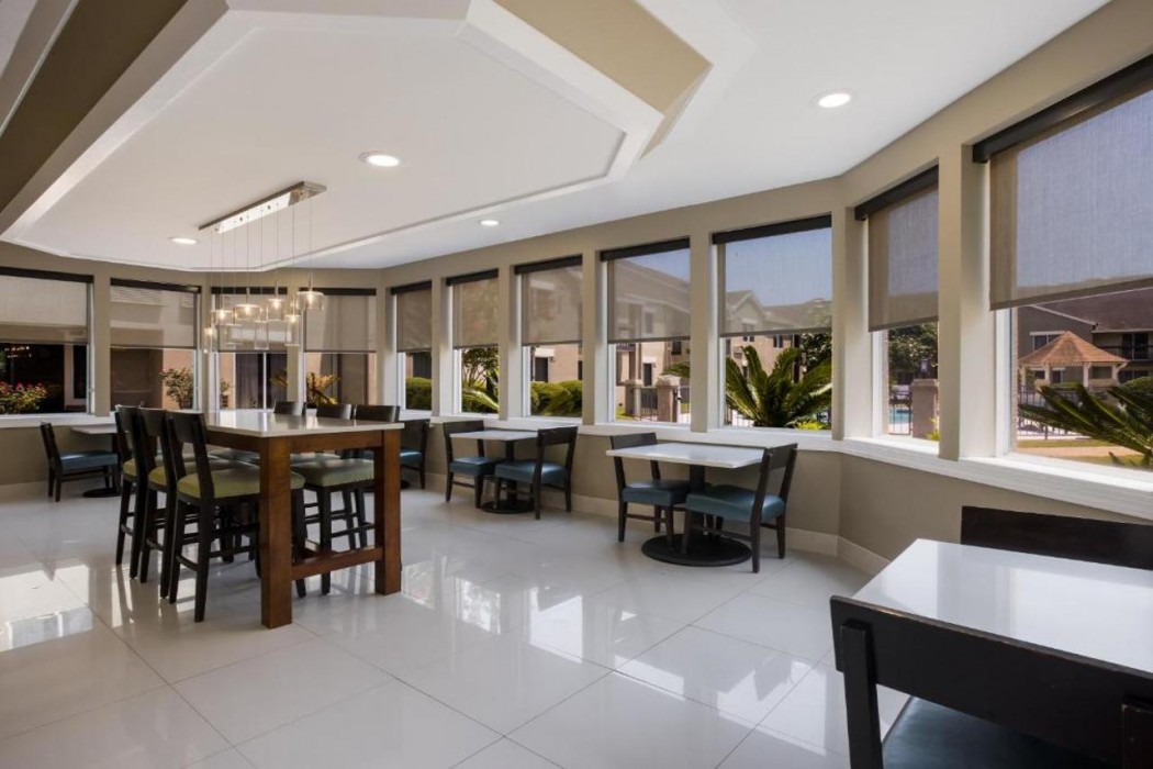 MainStay Suites Savannah Midtown 25/40