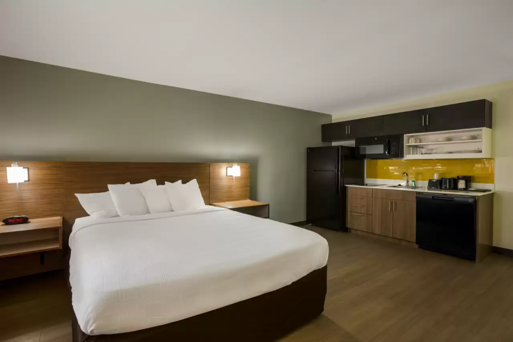 MainStay Suites Savannah Midtown 23/40