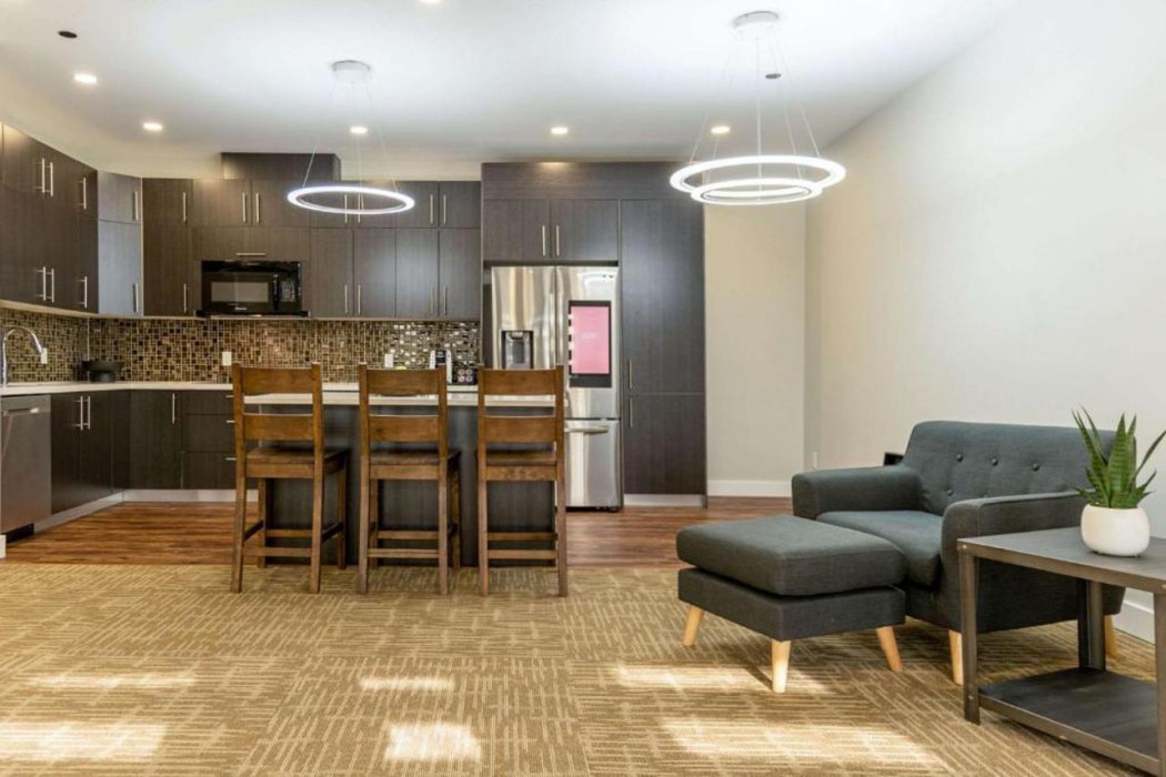 Quality Inn Sunshine Suites Terrace 15/23