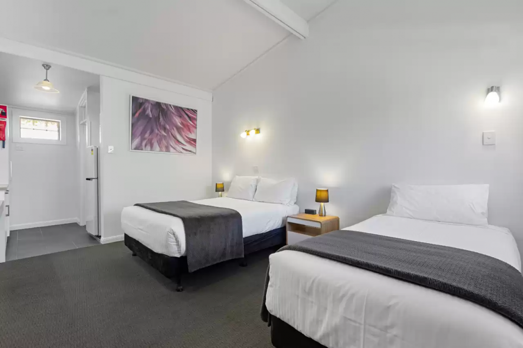 Econo Lodge East Adelaide 12/29