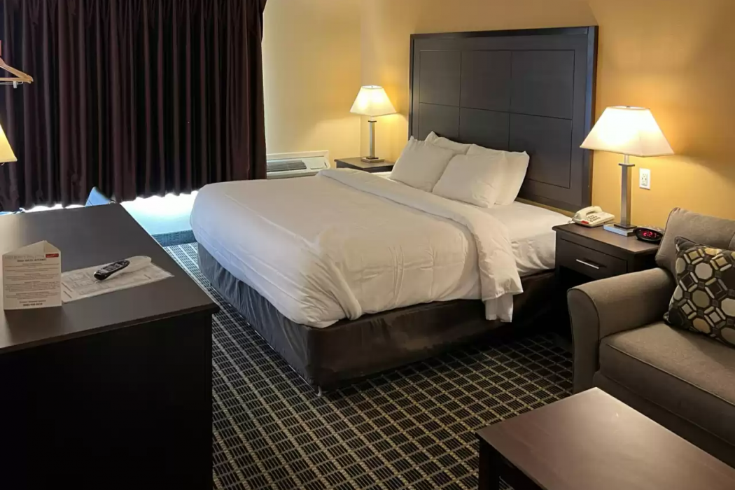 MainStay Suites Ozona I-10 7/50