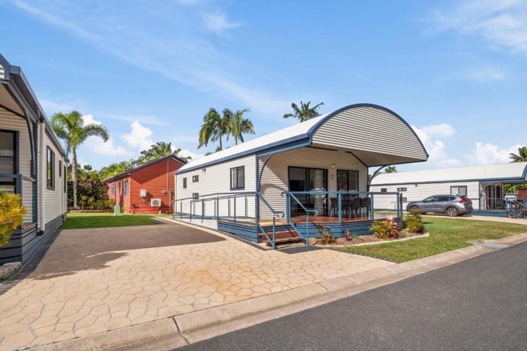 Ingenia Holidays Cairns Coconut 7/25