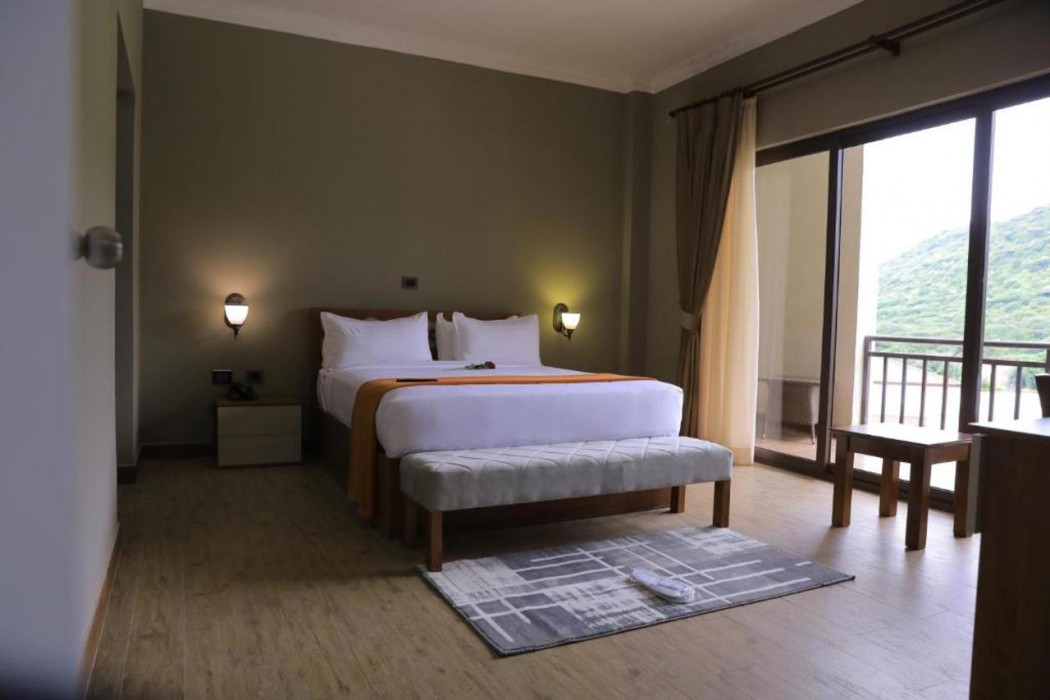 Haile Resort Adama 18/51