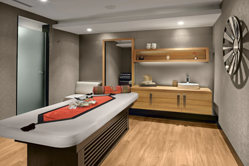 G Tower Residence by NewInn 12/15