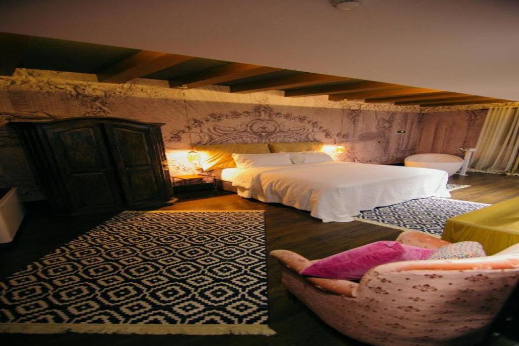 Cathedral Boutique Hotel 10/40