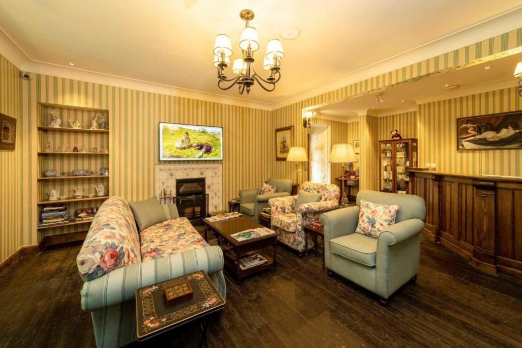 Rokeby Manor 7/37
