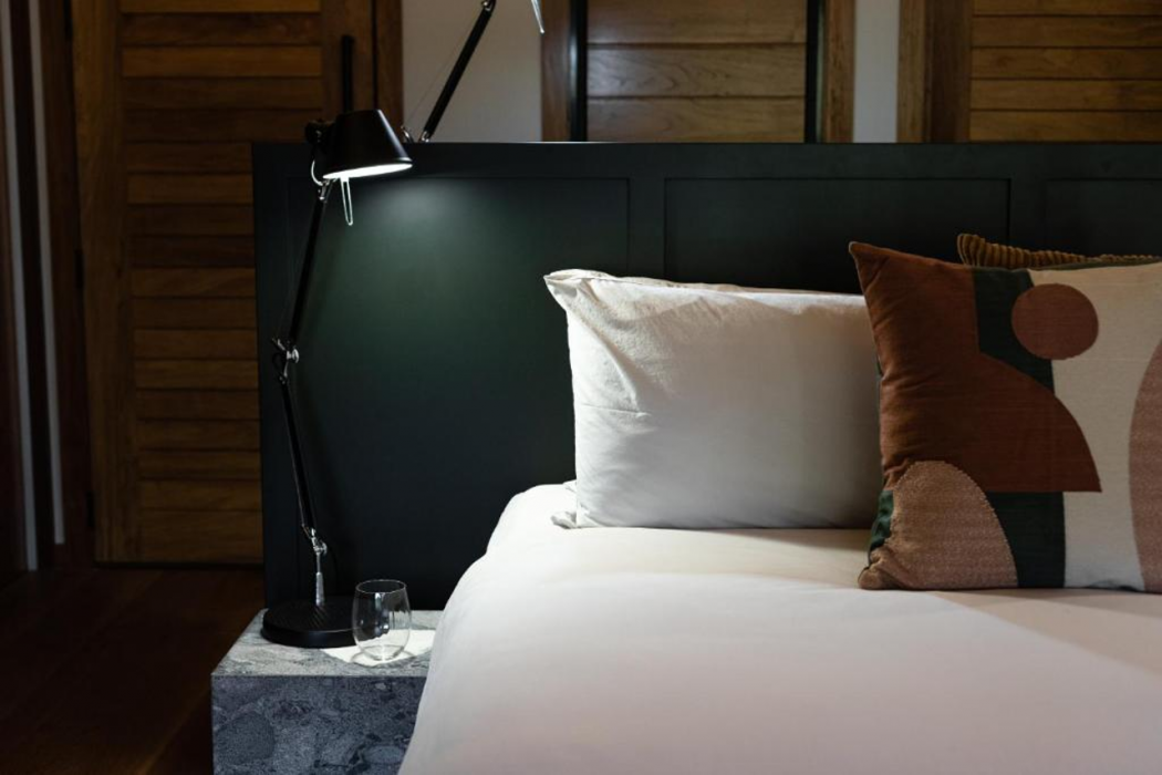 Room at Mount Mulligan Lodge, Thornborough