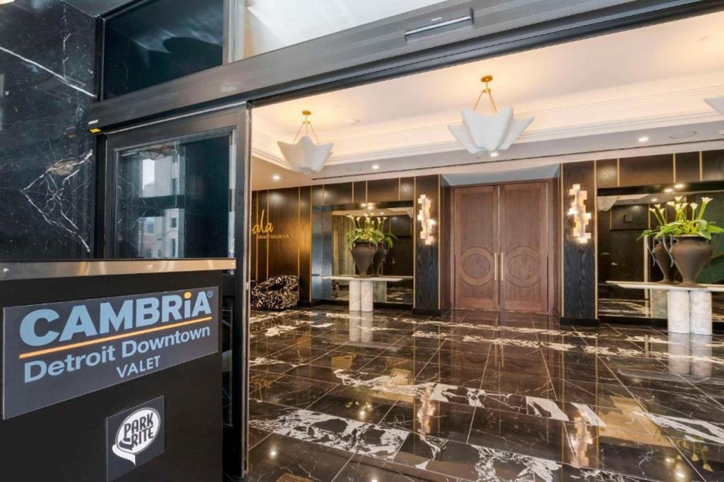 Cambria Hotel Detroit Downtown 11/49