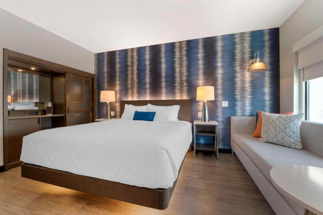 Cambria Hotel Detroit Downtown 22/49