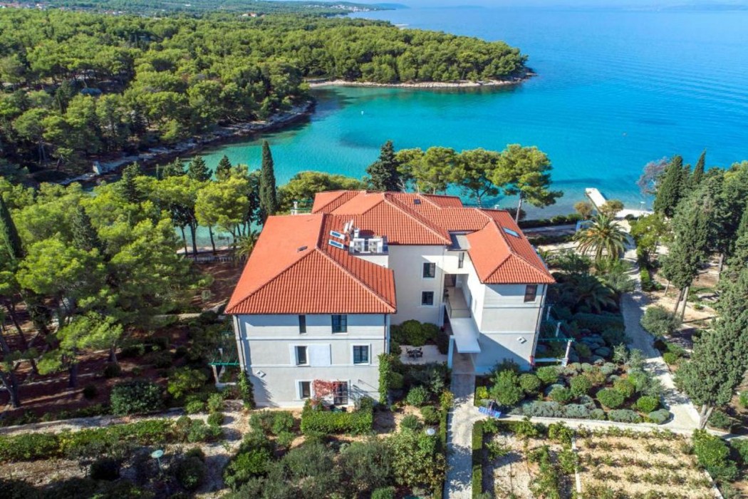 Aminess Vival Velaris Resort 6/90