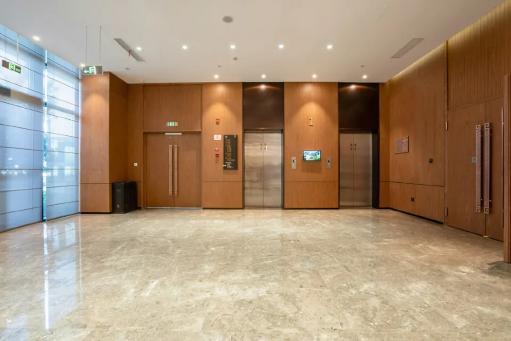 Maison New Century Hangzhou Xiaoshan Airport 20/20