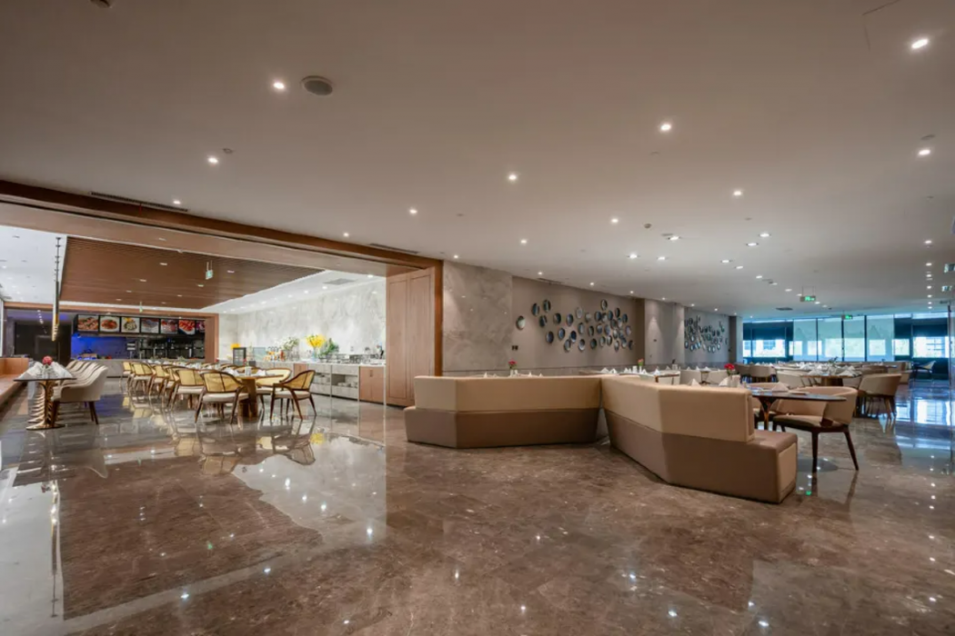 Maison New Century Hangzhou Xiaoshan Airport 18/20