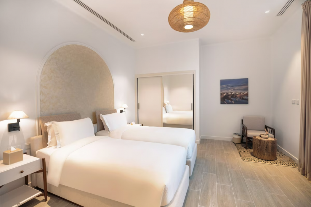 Mina Hotel and Residences 7/20