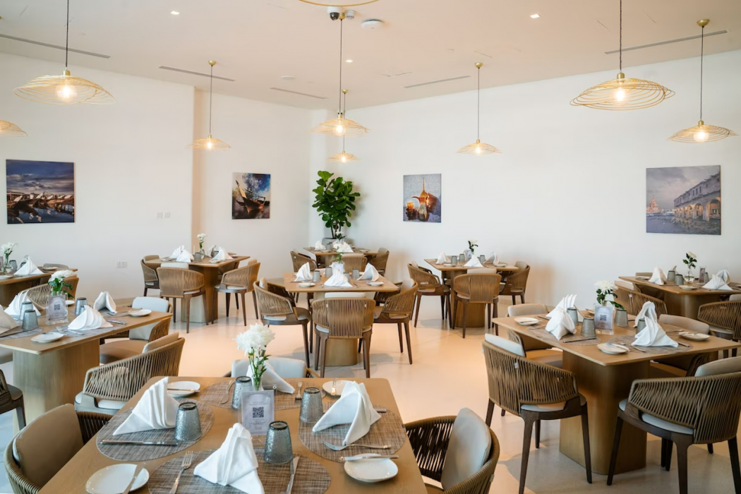 Mina Hotel and Residences 15/20
