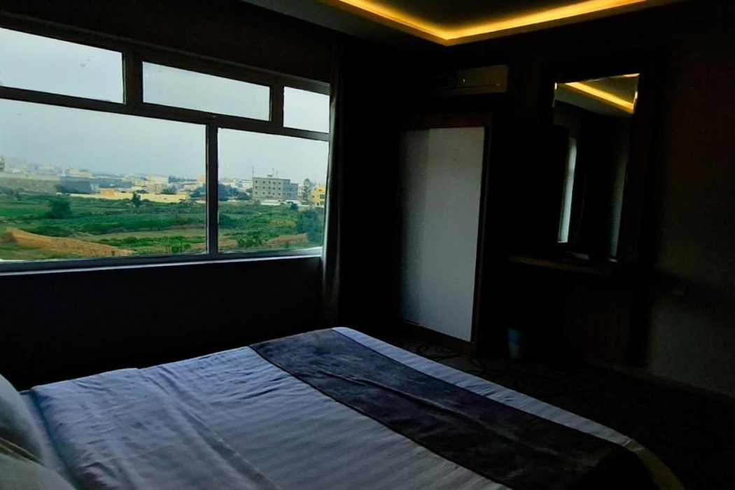 فندق جولدن العرين(Golden Al Areen Hotel Abha) 7/24