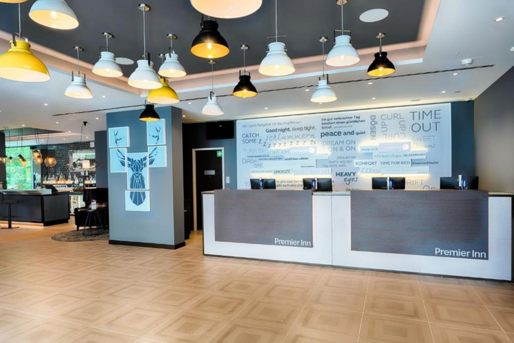 Premier Inn Berlin Airport 8/43