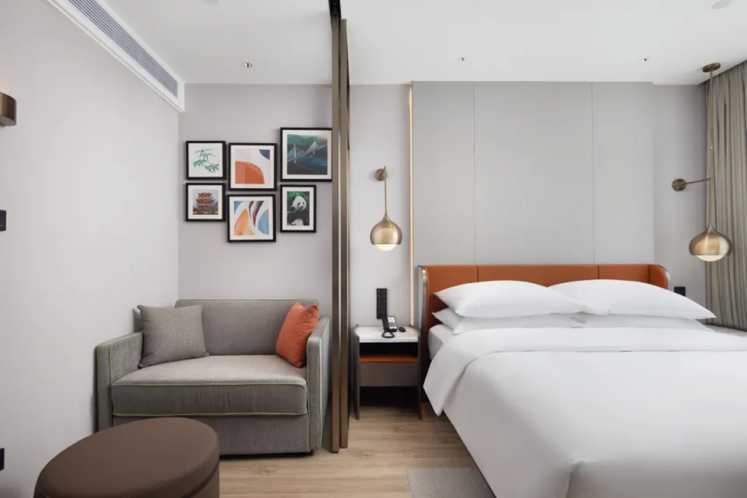 HOME2 SUITES BY HILTON XingWen YiBin 6/32