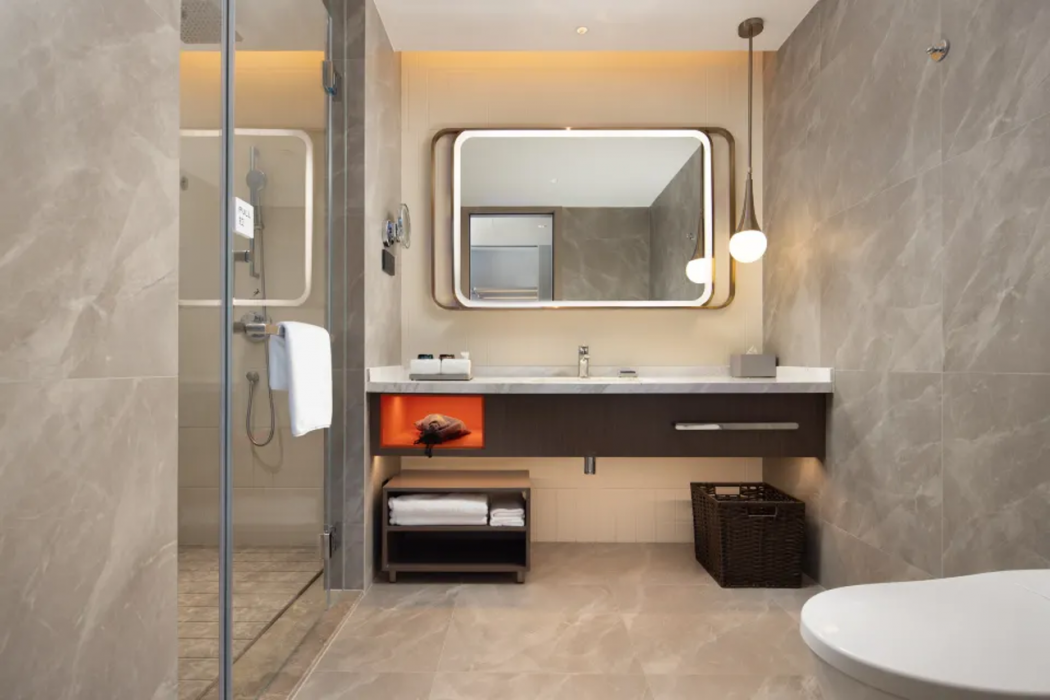 HOME2 SUITES BY HILTON XingWen YiBin 11/32