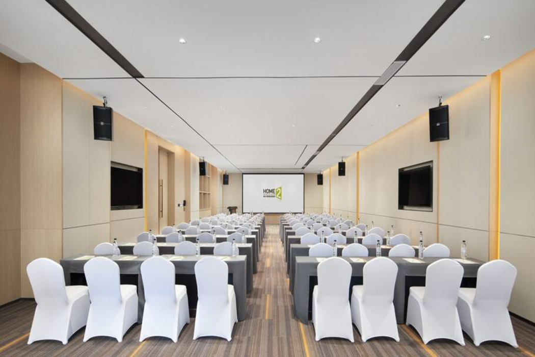 HOME2 SUITES BY HILTON Naning 22/43
