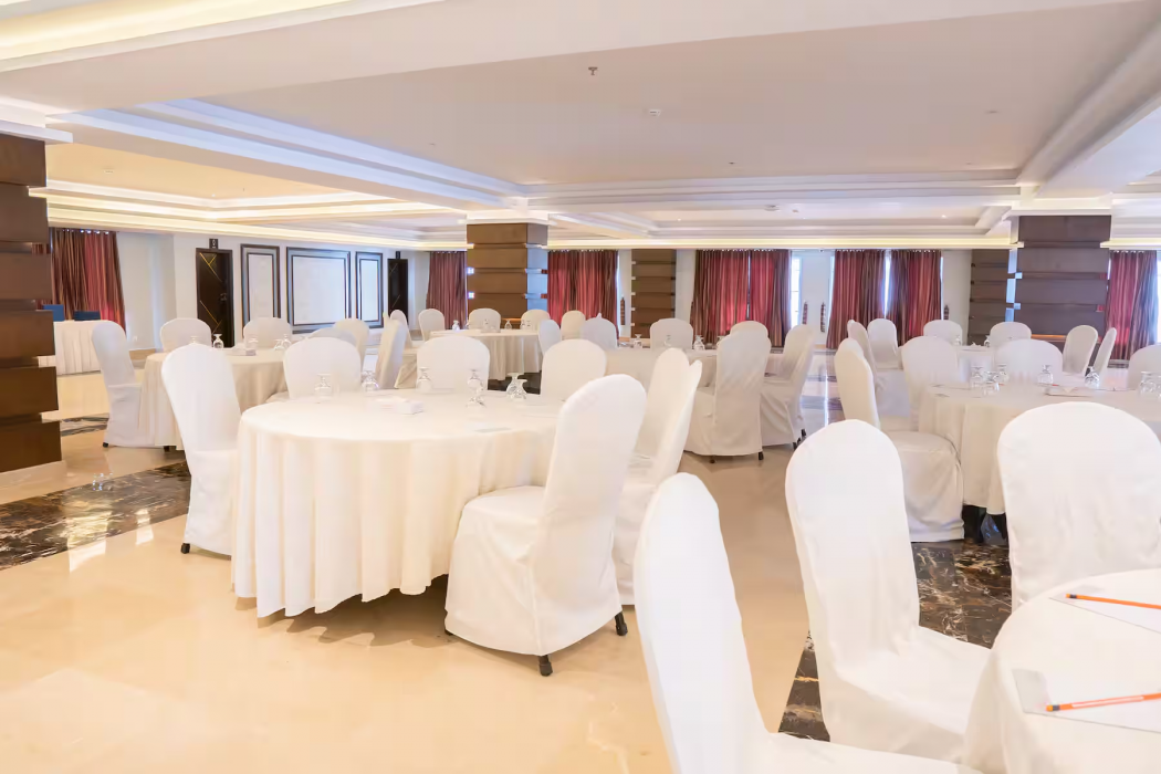 Ramada by Wyndham Murree Lower Topa Resort 41/87