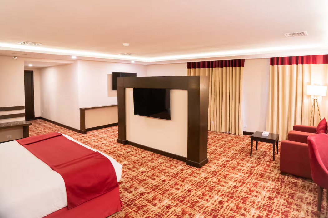 Ramada by Wyndham Murree Lower Topa Resort 25/87
