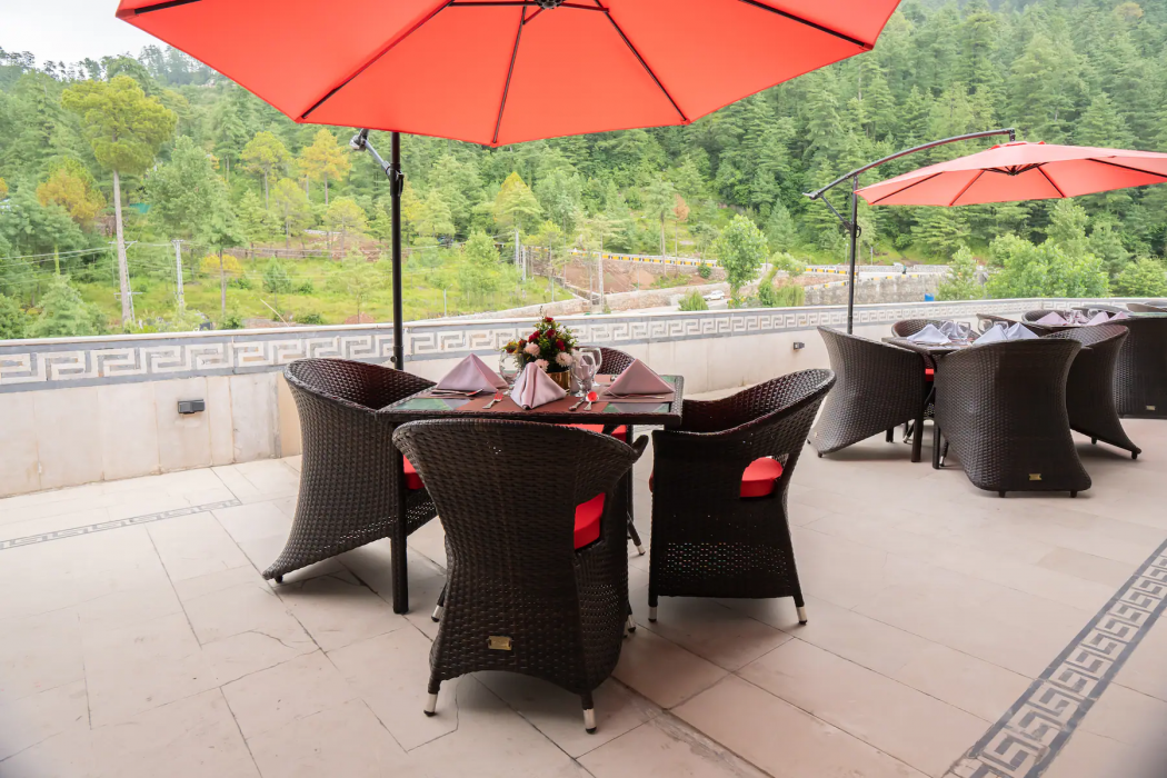 Ramada by Wyndham Murree Lower Topa Resort 65/87