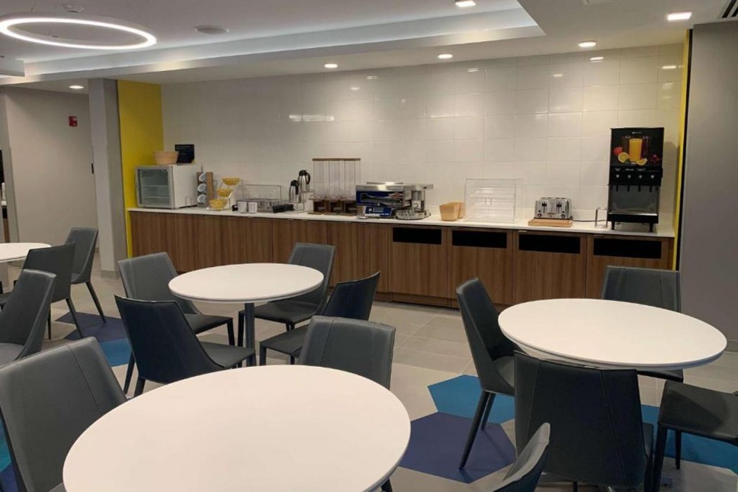Microtel Inn and Suites by Wyndham Rehoboth Beach 30/62