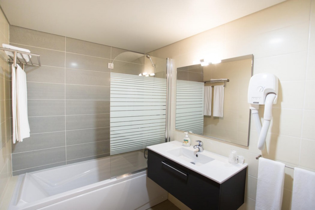 Antillia Hotel 18/127