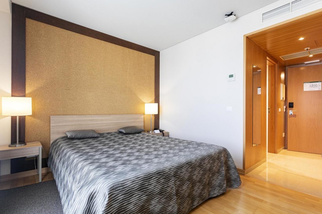 Antillia Hotel 34/127