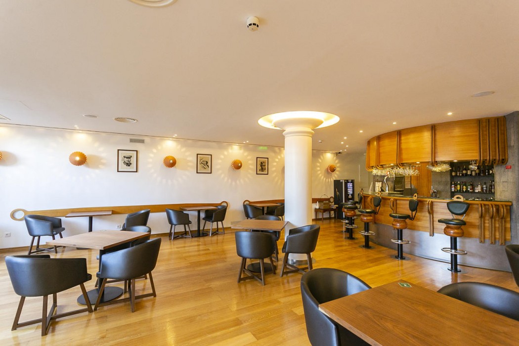 Hotel Ponta Delgada 54/122