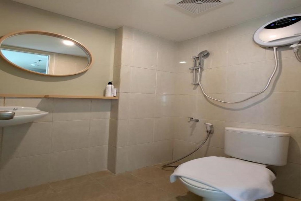 Hotel Osaka Pik 2 8/38