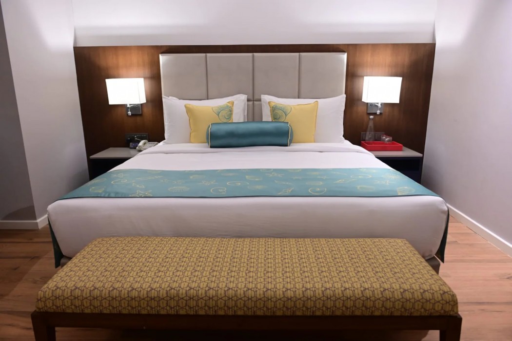 Golden Tulip Vagator Goa 10/31