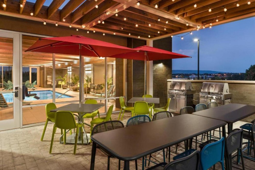 Home2 Suites by Hilton Allentown Bethlehem Airport 10/27