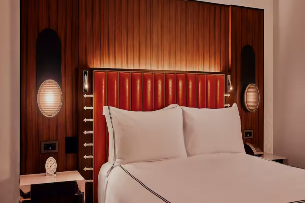 The Godfrey Detroit, Curio Collection by Hilton 7/29
