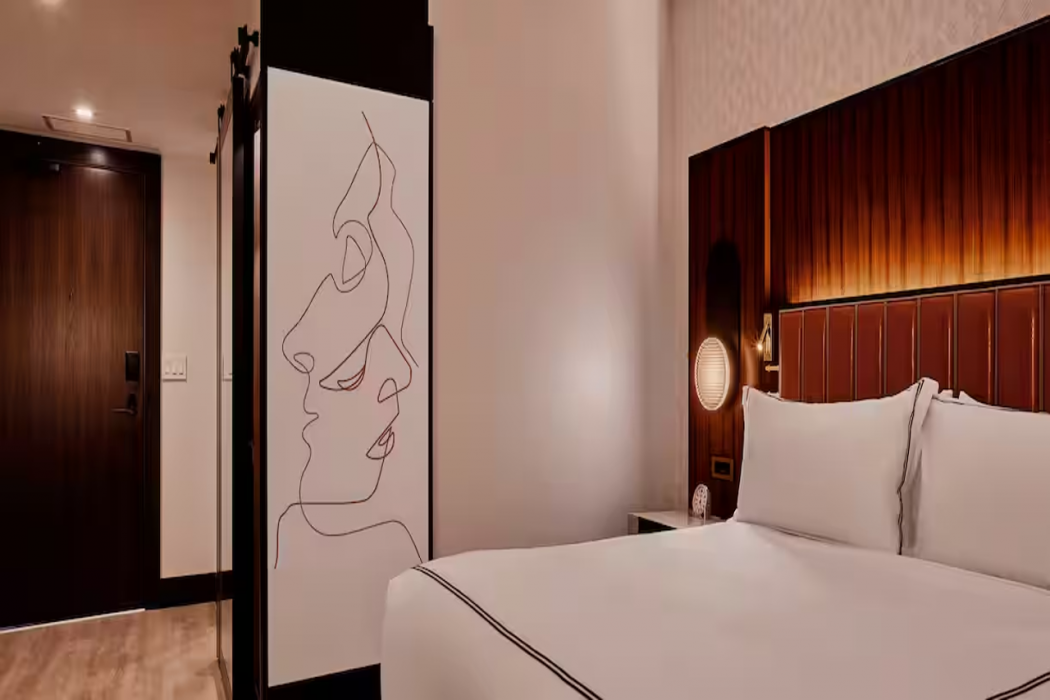 The Godfrey Detroit, Curio Collection by Hilton 6/29