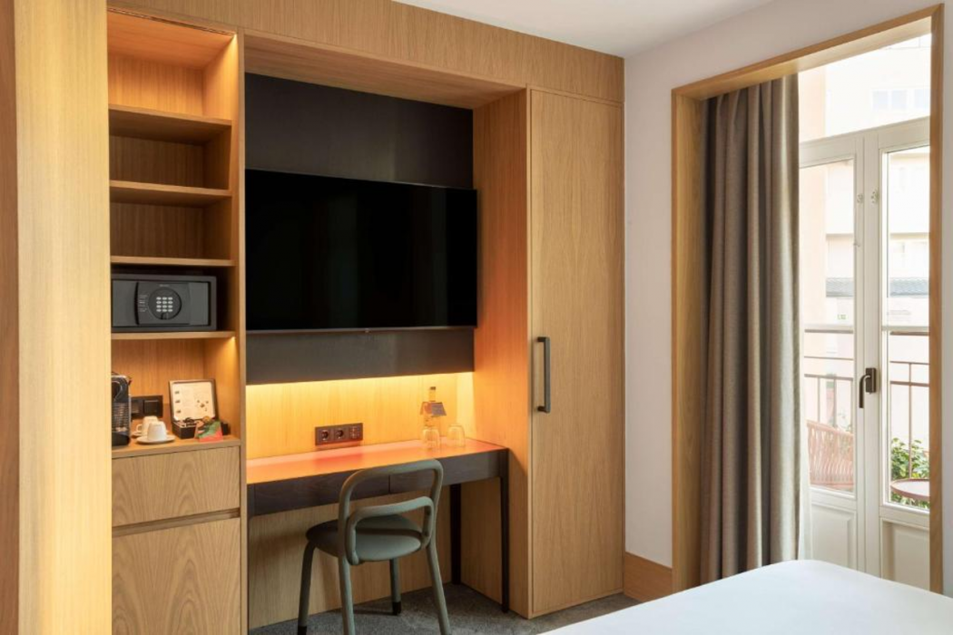Arts Hotel Porto, Tapestry Collection by Hilton 9/13