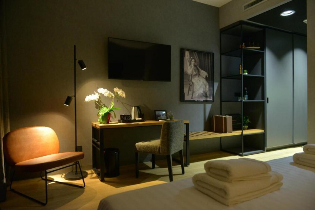 MK Hotel Tirana 4/20