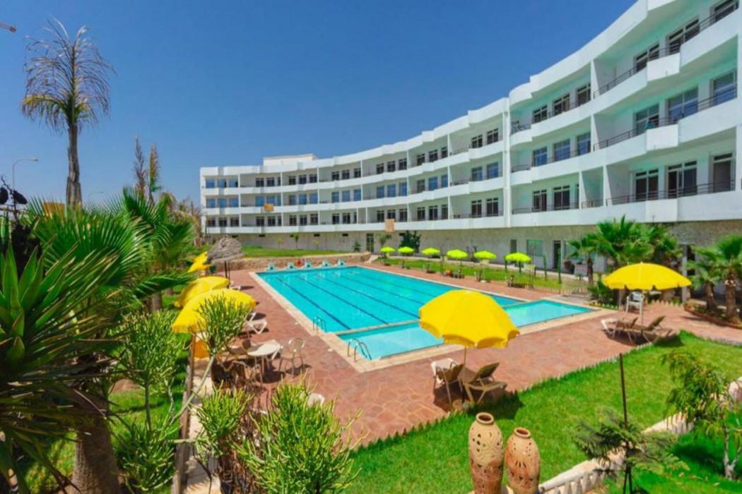 SABLES D'OR Appart & Hotel photo2