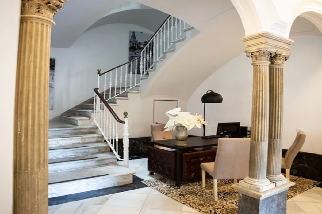 Plazuela del Carbon Suites 7/57