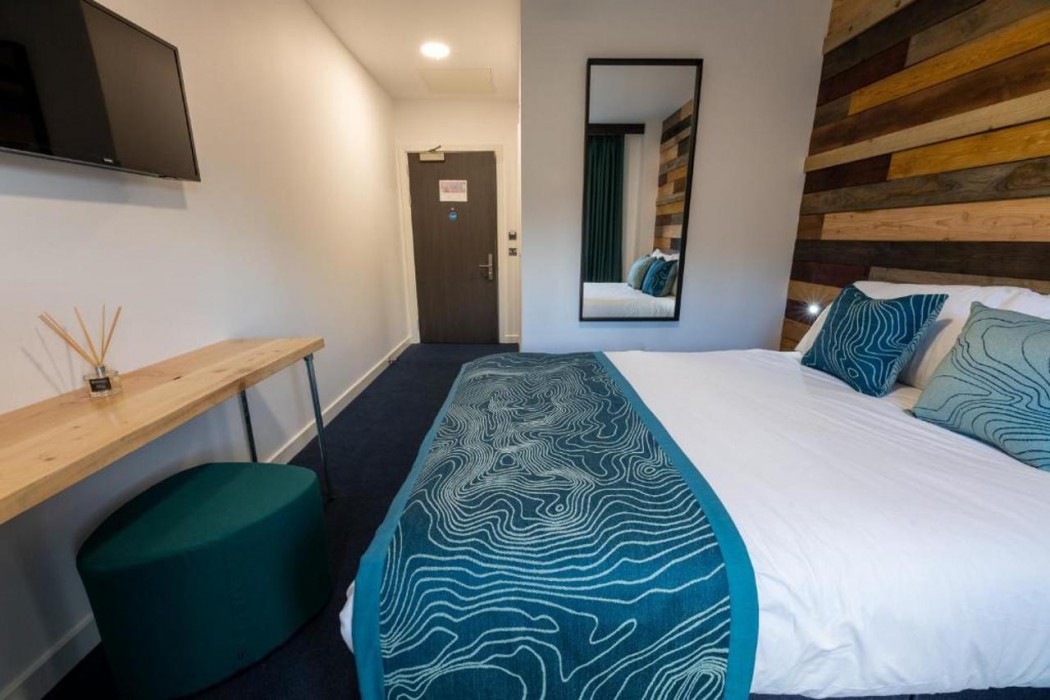 The Base Camp Hotel 10/58