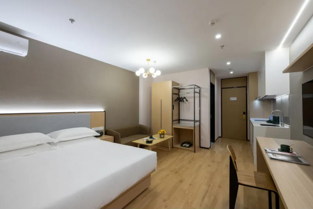 Nostalgia S Hotel (Beijing Fangshan Guangyangcheng Metro Station) 22/67