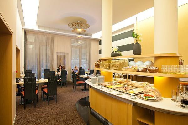 Hotel Hammer - Mainz Hauptbahnhof 36/66