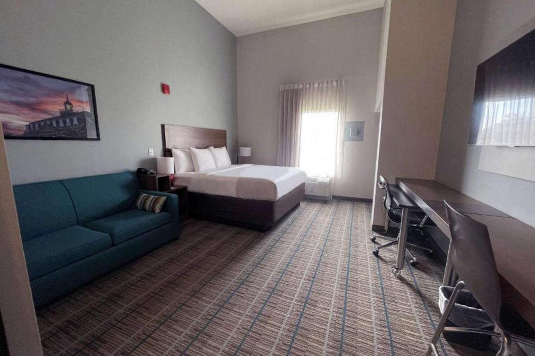 La Quinta Inn & Suites by Wyndham Sulphur (Lake Charles) 6/34