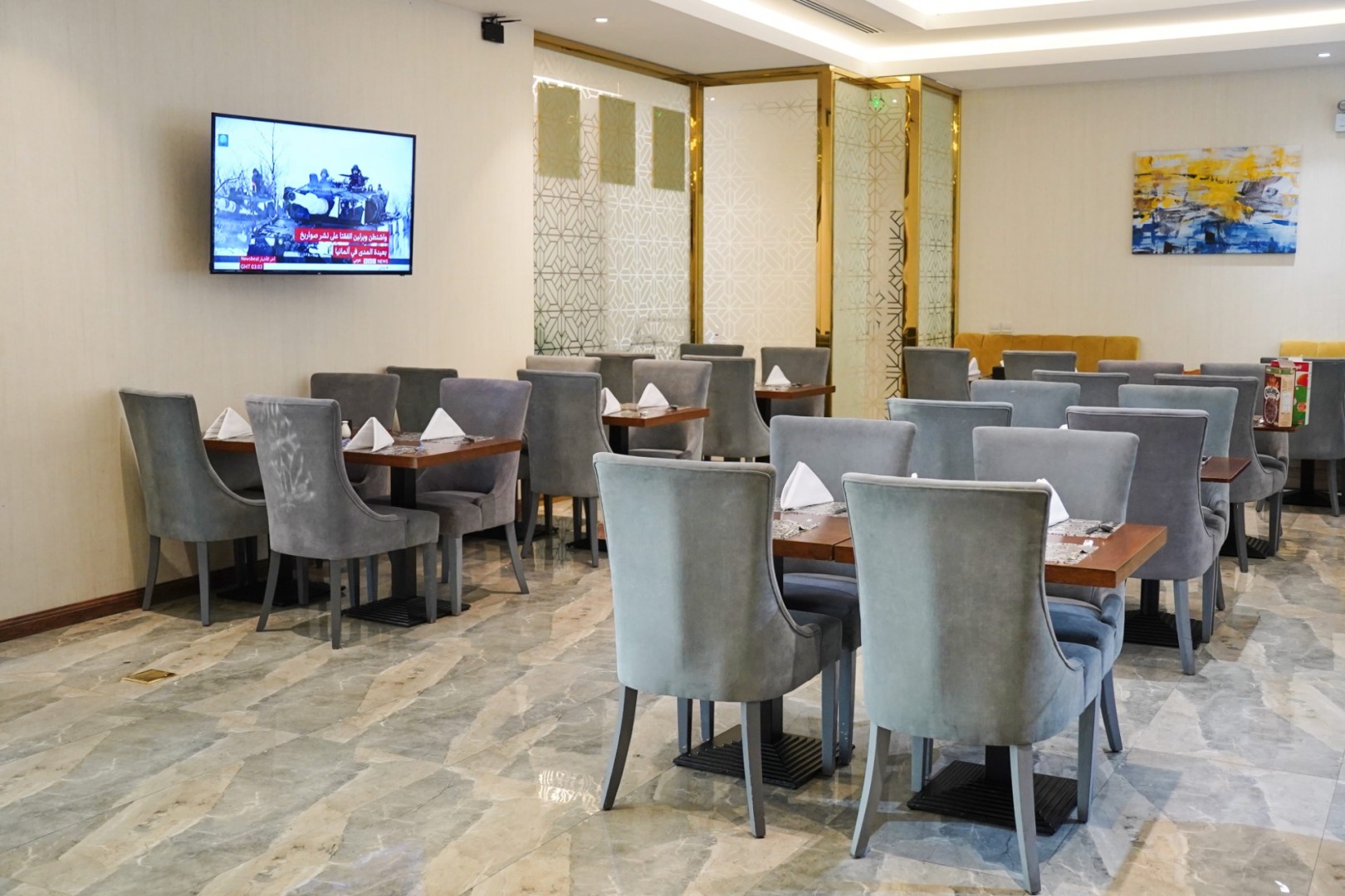 Lian Park Hotel 36/72