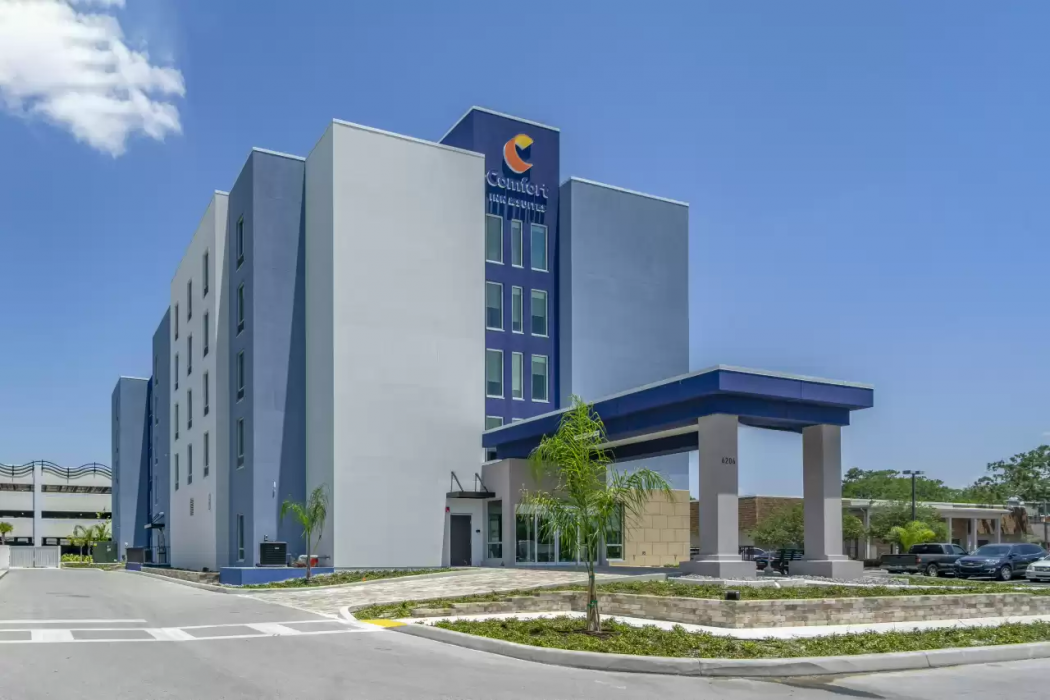 Comfort Inn & Suites New Port Richey Downtown District 3/39