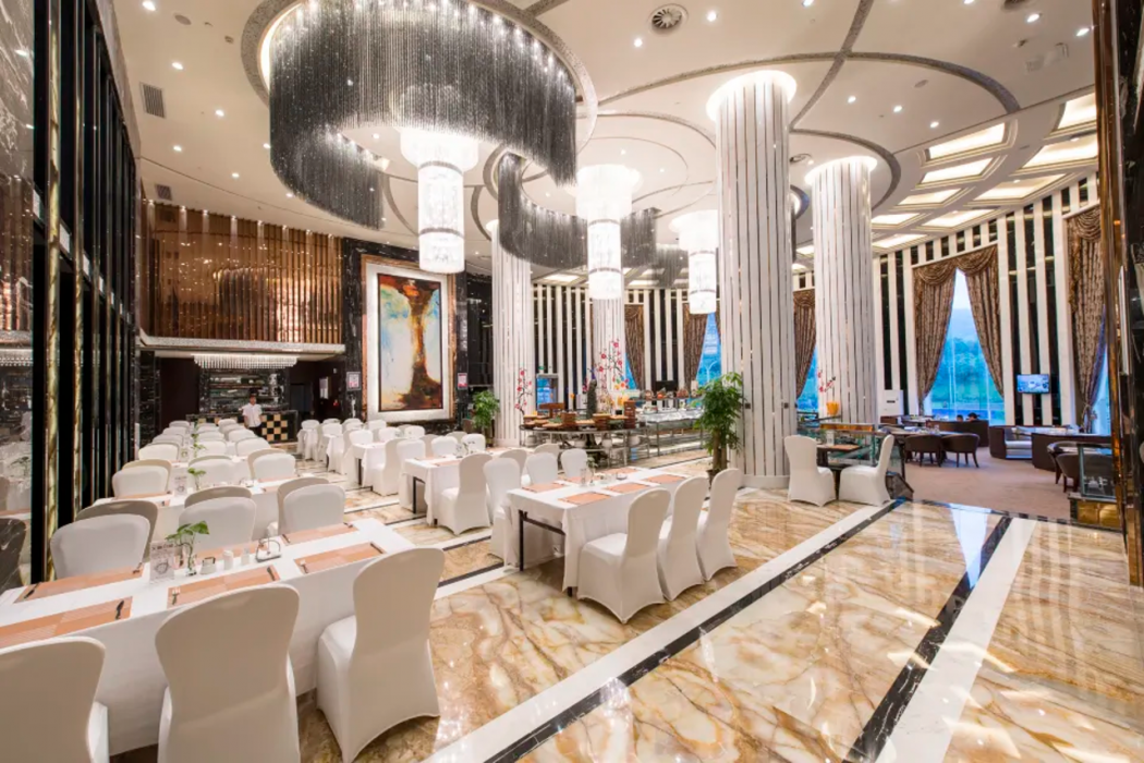 Country Garden Sun City Hotel (High-speed Railway Station) 7/8