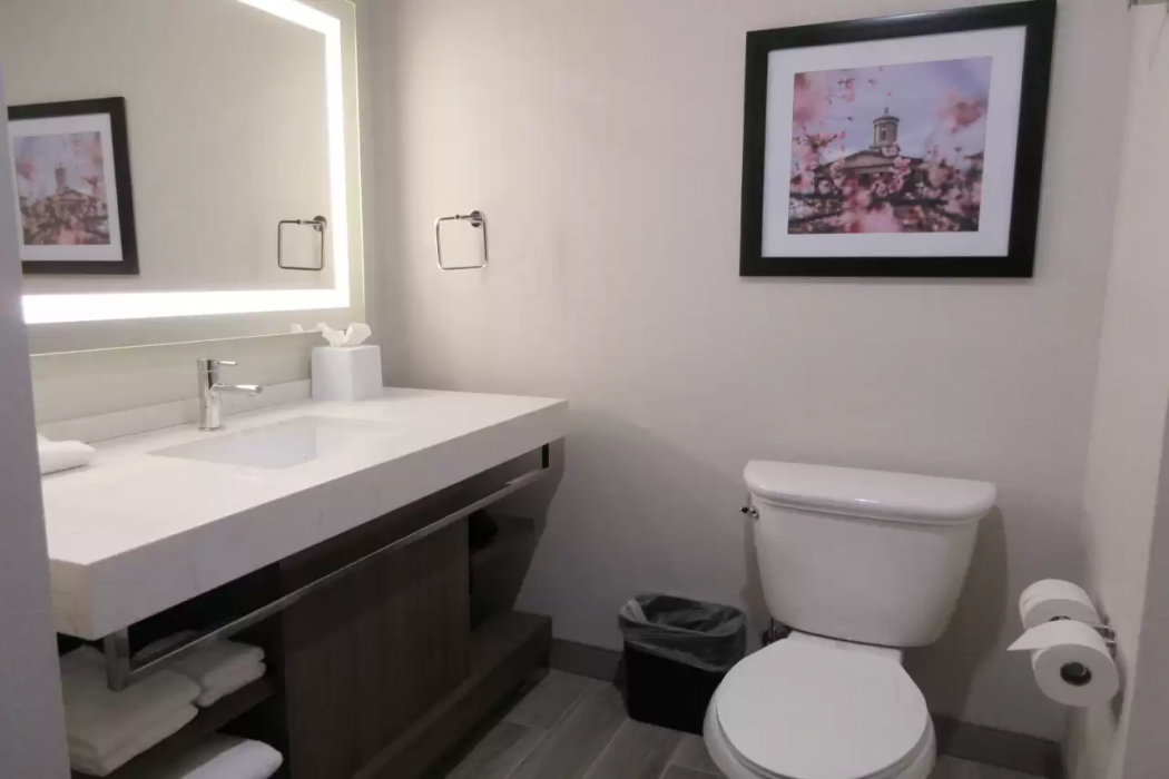 Comfort Inn & Suites Gallatin - Nashville Metro 8/23