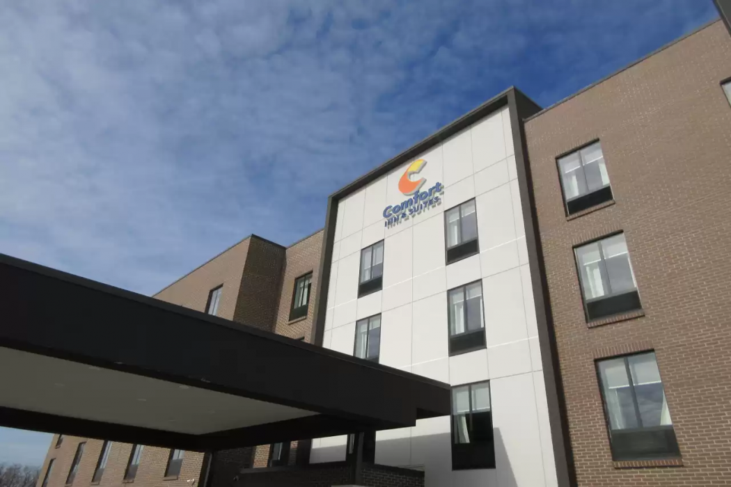 Comfort Inn & Suites Gallatin - Nashville Metro 1/23